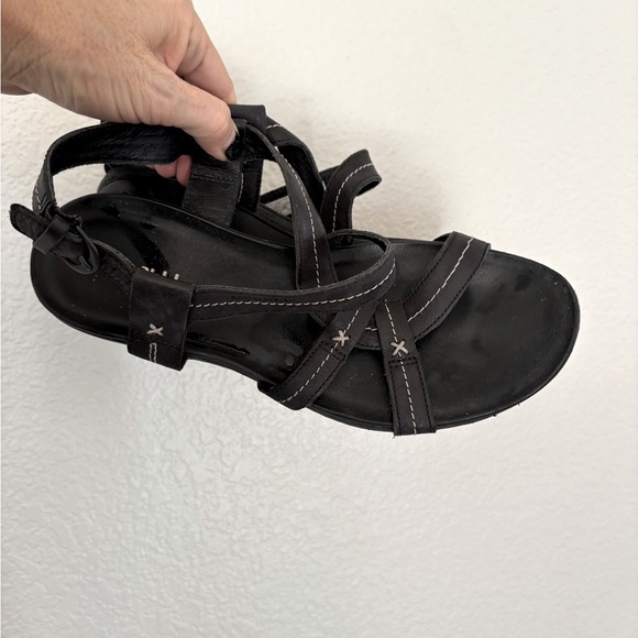 Merrell Leather Sandals in Black Sz 9 - Picture 3 of 9